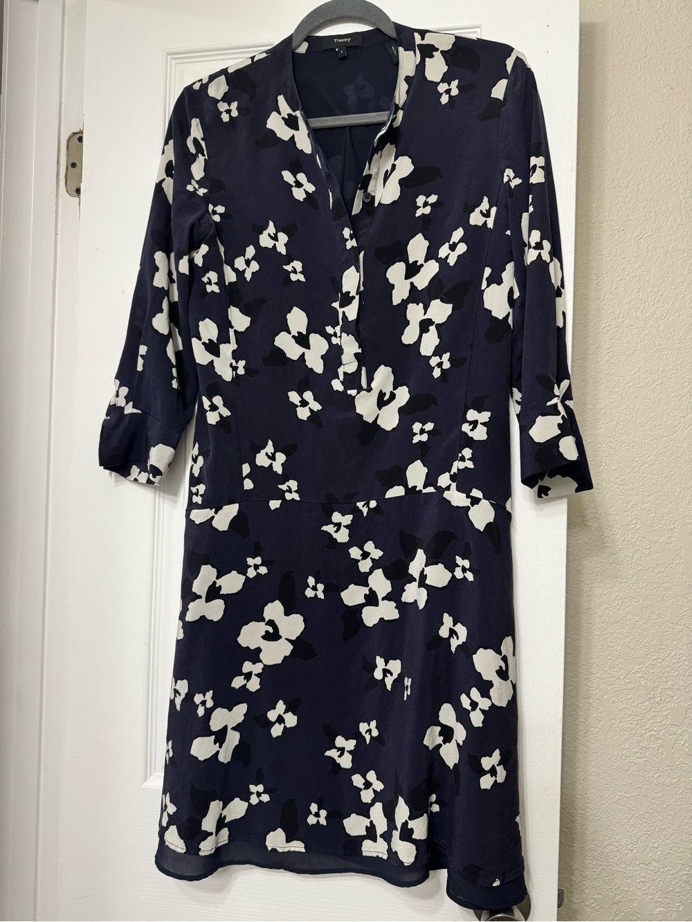 Theory Navy Floral V-Neck Shift Dress